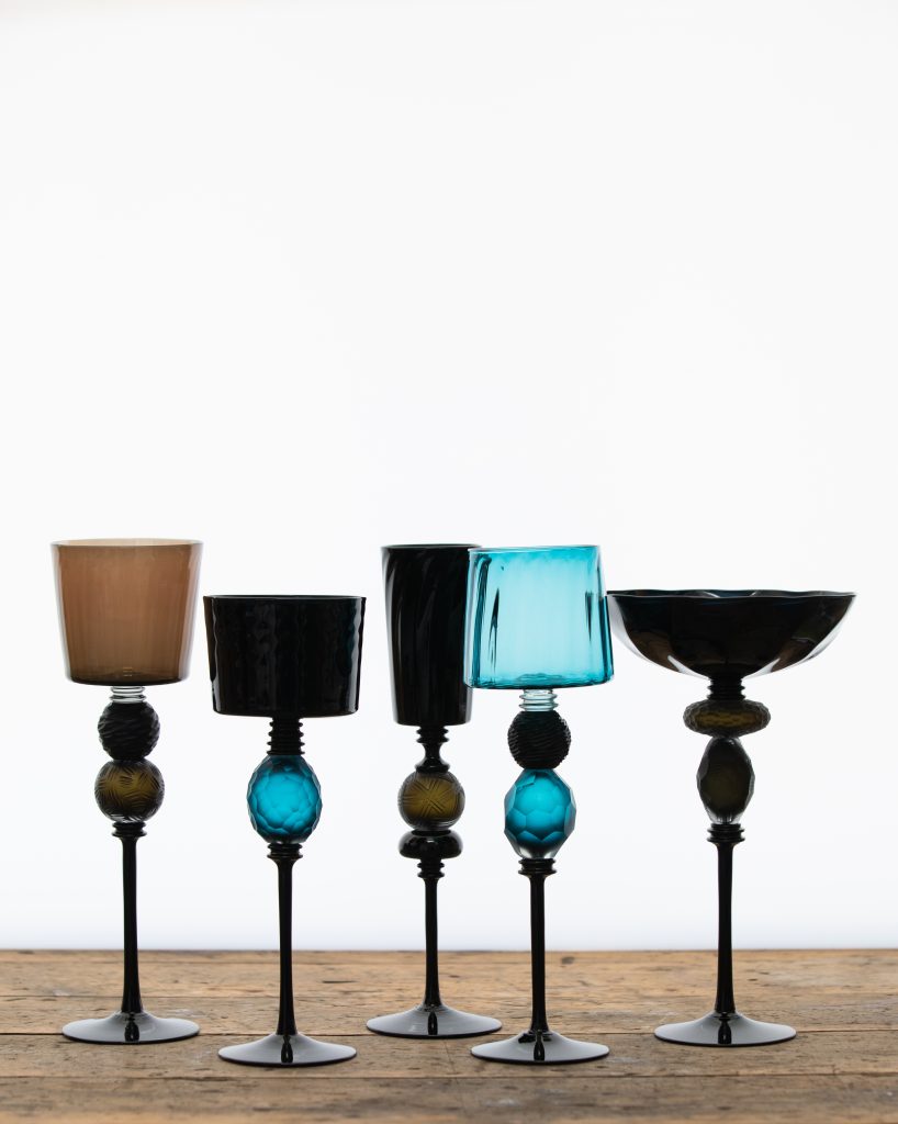 Gobblets in black with Battuto and Pastorellie